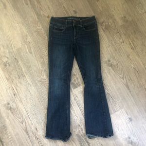 Size 8 LONG Artist Stretch American Eagle Jeans